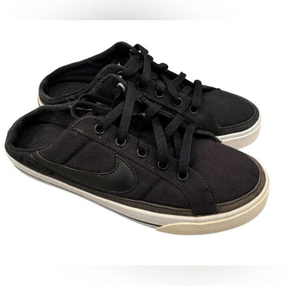 Nike Shoes - Nike Court Legacy Mule Women's Black Slip On Casual Comfort Shoe Size 6.5